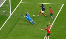 爱游戏网站入口-法国篮球赛中发生激烈对抗