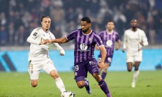 爱游戏app下载地址-里昂惊险胜出，排名有可能上升的简单介绍