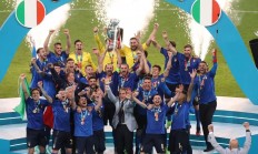 爱游戏官网-罗马城市球队向前迈进一步