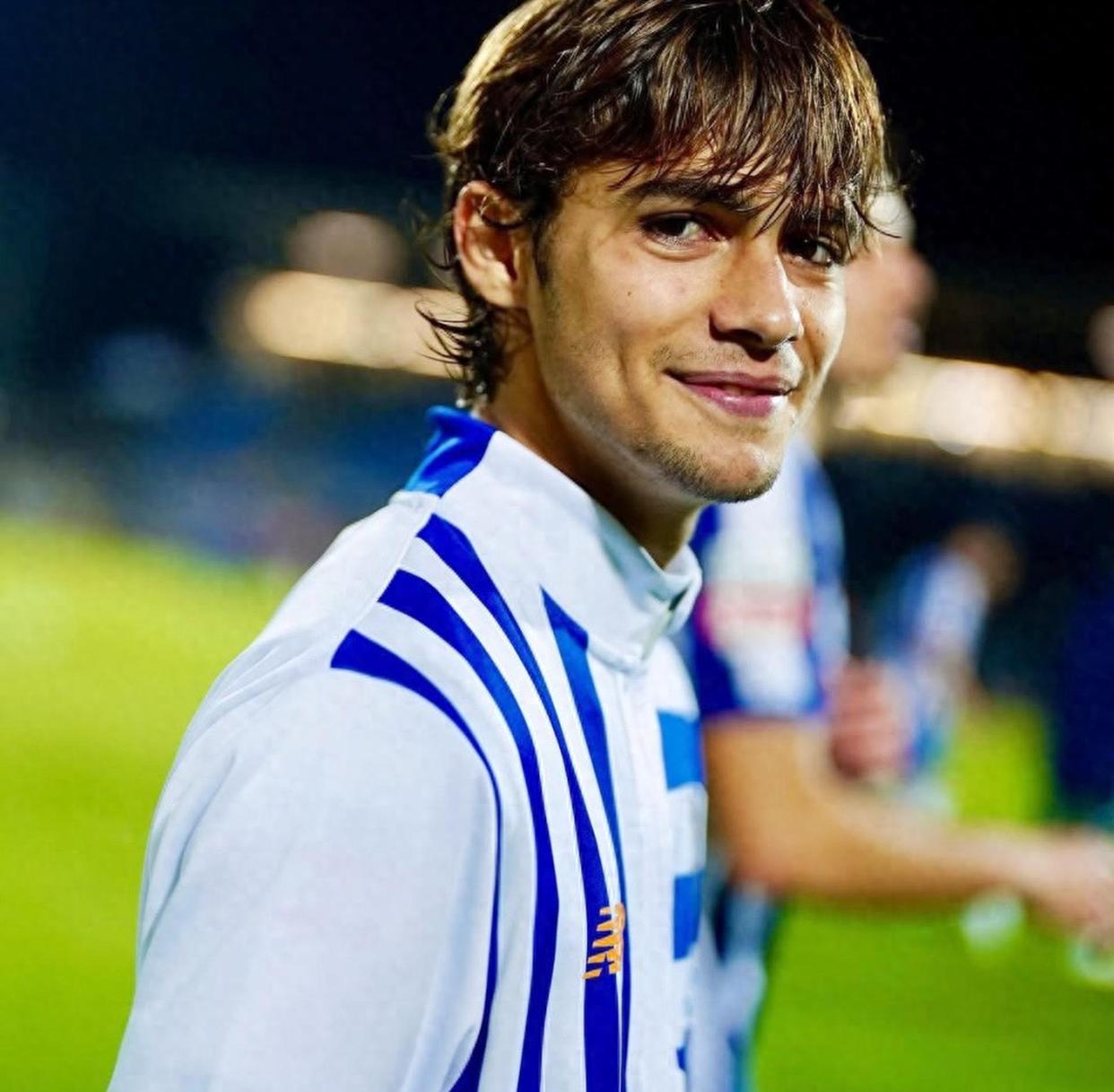 波尔图阵中年轻球员努力迎战切尔西 波尔图阵中年轻球员努力迎战切尔西