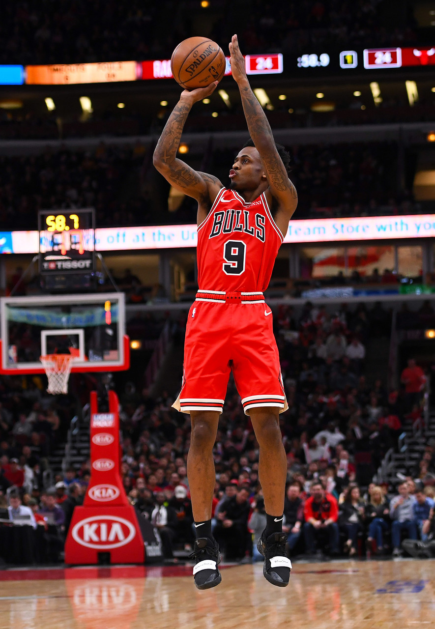 关于安东尼奥-布莱克尼在CBA比赛中再次表现出色,领军球队获得胜利的信息 关于安东尼奥-布莱克尼在CBA比赛中再次表现出色,领军球队获得胜利的信息