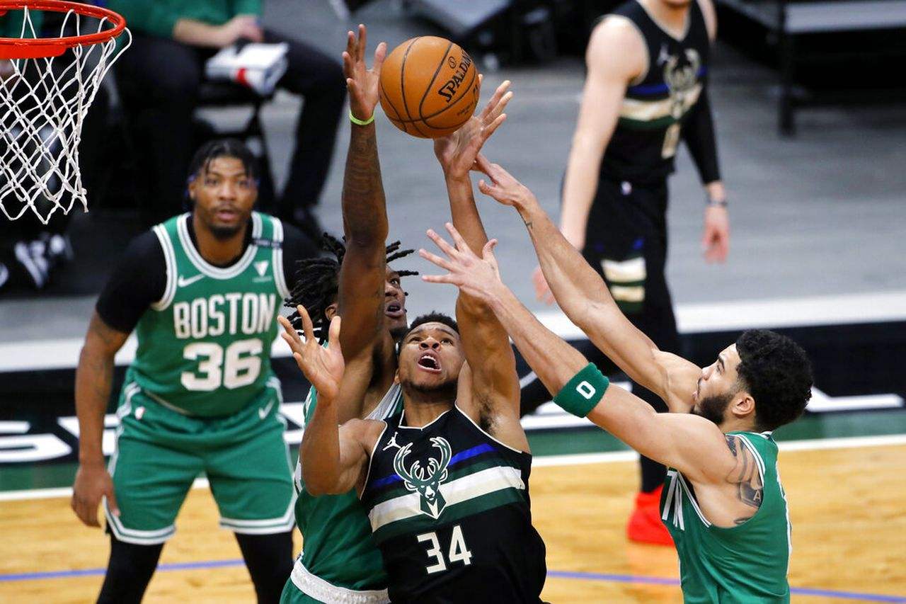 雄鹿队新赛季目标锁定总冠军，誓言全力以赴的简单介绍