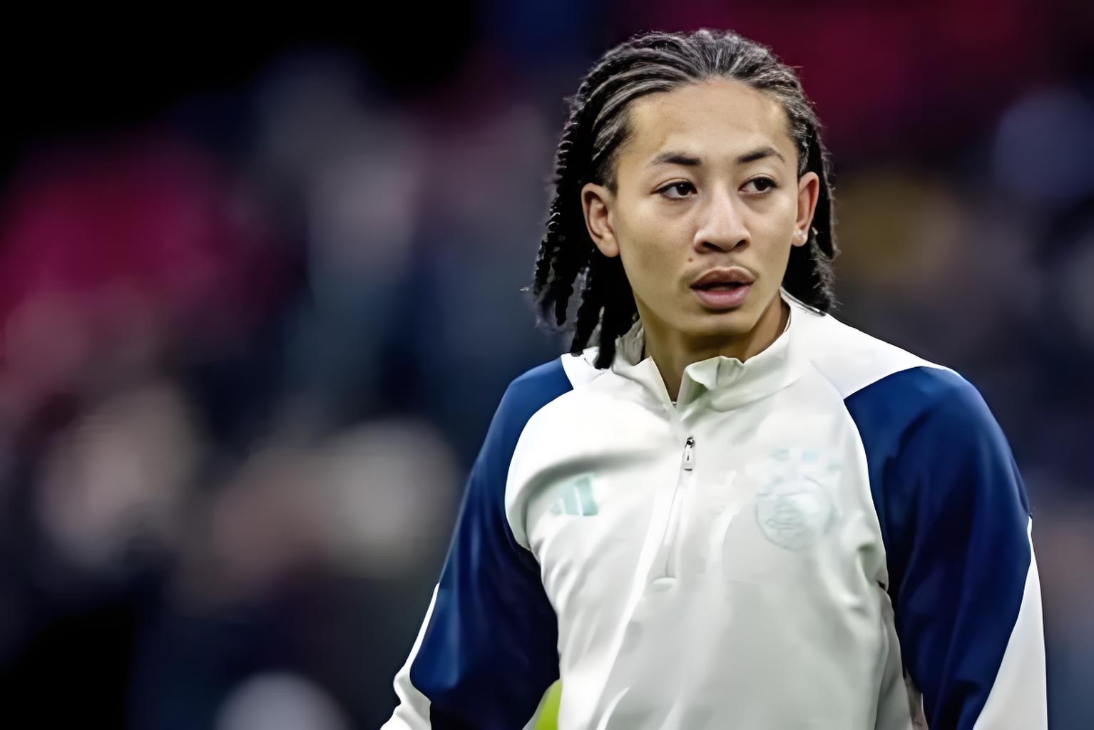 包含阿贾克斯豪取胜利,晋级欧冠四强的词条 包含阿贾克斯豪取胜利,晋级欧冠四强的词条