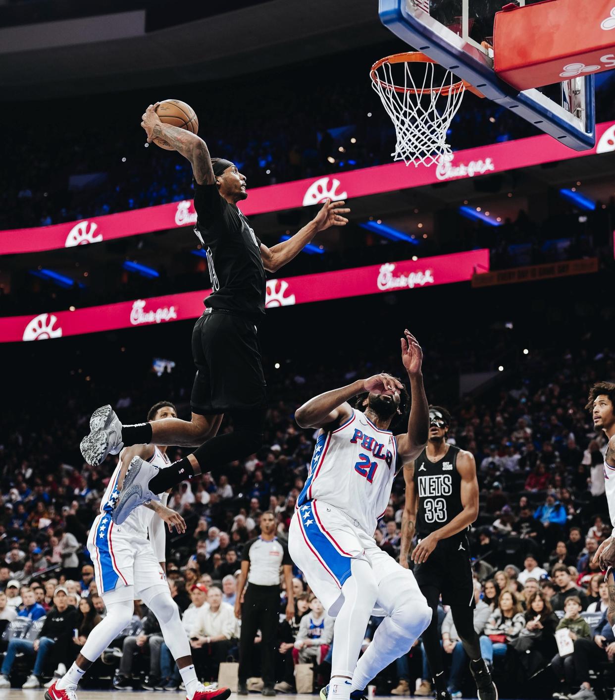 篮网客场对阵76人,争取客场胜 篮网客场对阵76人,争取客场胜