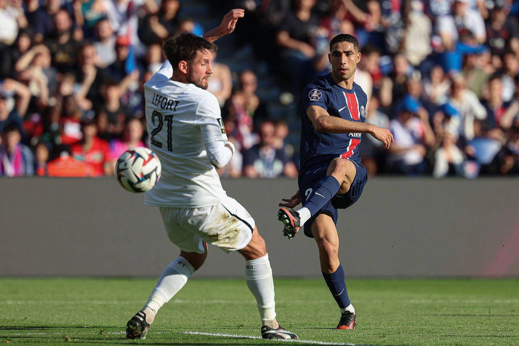 巴黎圣日耳曼偏离法甲联赛榜首 巴黎圣日耳曼偏离法甲联赛榜首