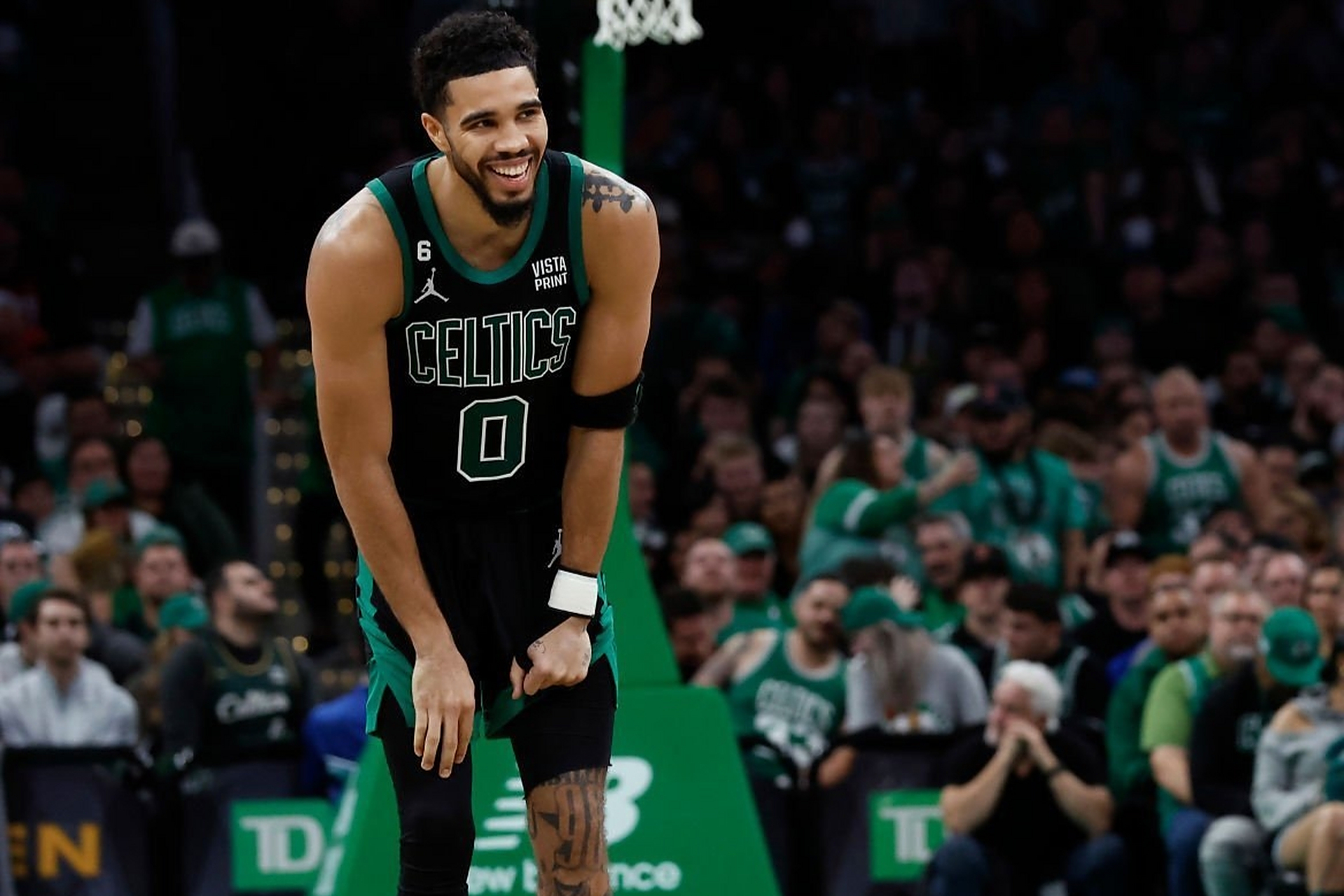 顽挺!活塞轻取凯尔特最疼痛一击 顽挺!活塞轻取凯尔特最疼痛一击