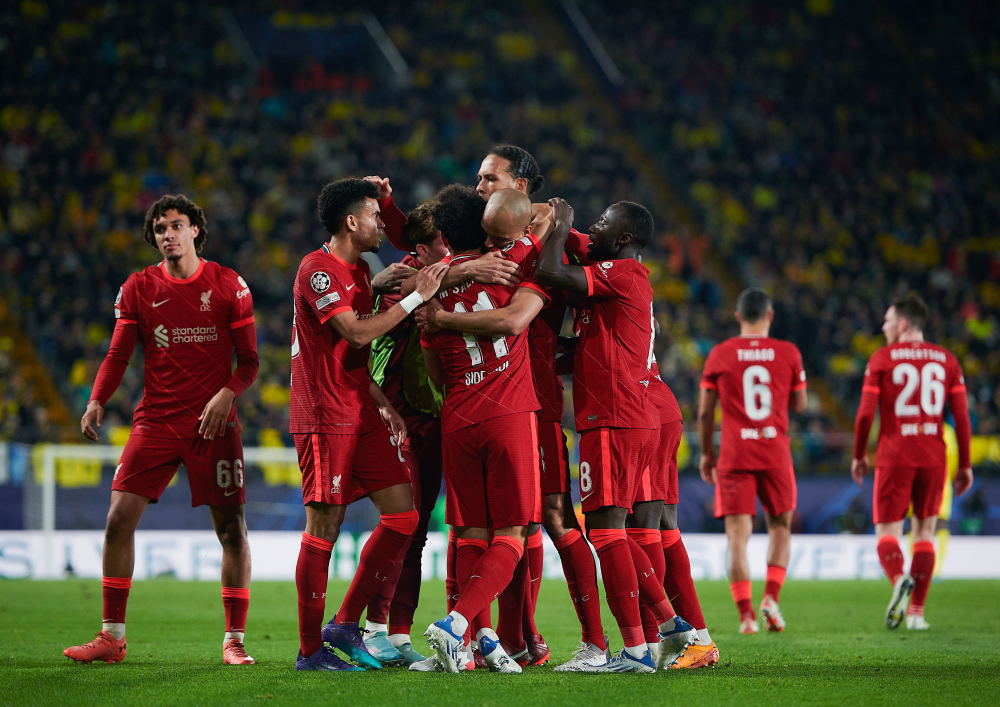 巴洛特利进球无效,维拉利尔客场胜出 巴洛特利进球无效,维拉利尔客场胜出