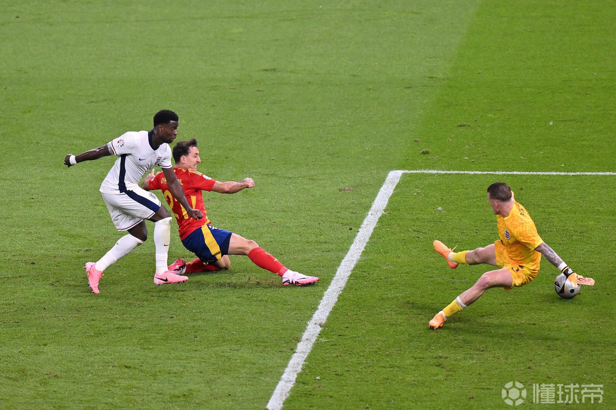 法国足球联赛赛况反复激烈,局势扑朔迷离的简单介绍 法国足球联赛赛况反复激烈,局势扑朔迷离的简单介绍