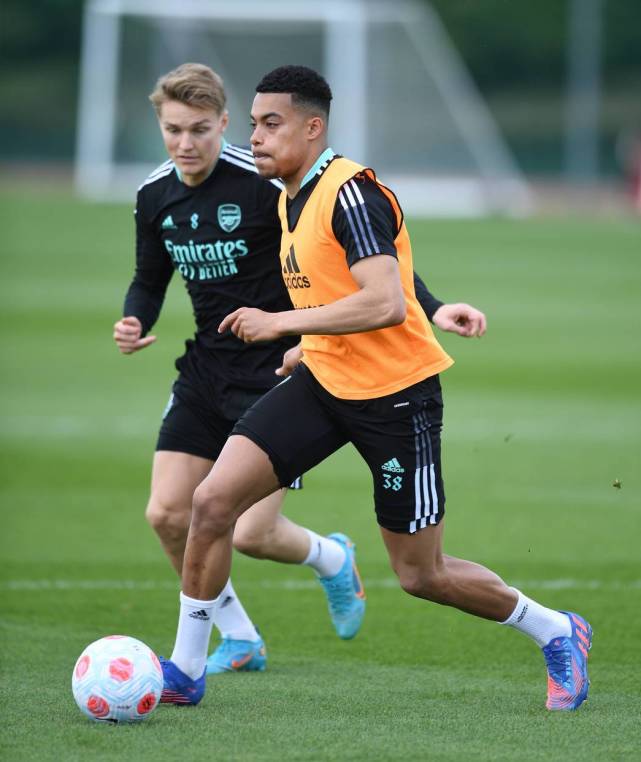 关于南安普顿球员积极备战，誓言全力争胜的信息