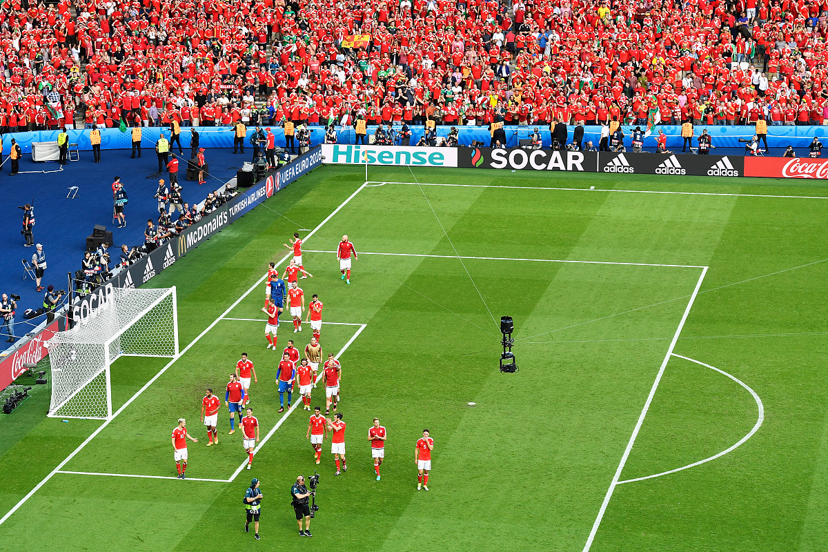 巴塞罗那逆袭晋级,西班牙传统强队再度崛起 巴塞罗那逆袭晋级,西班牙传统强队再度崛起