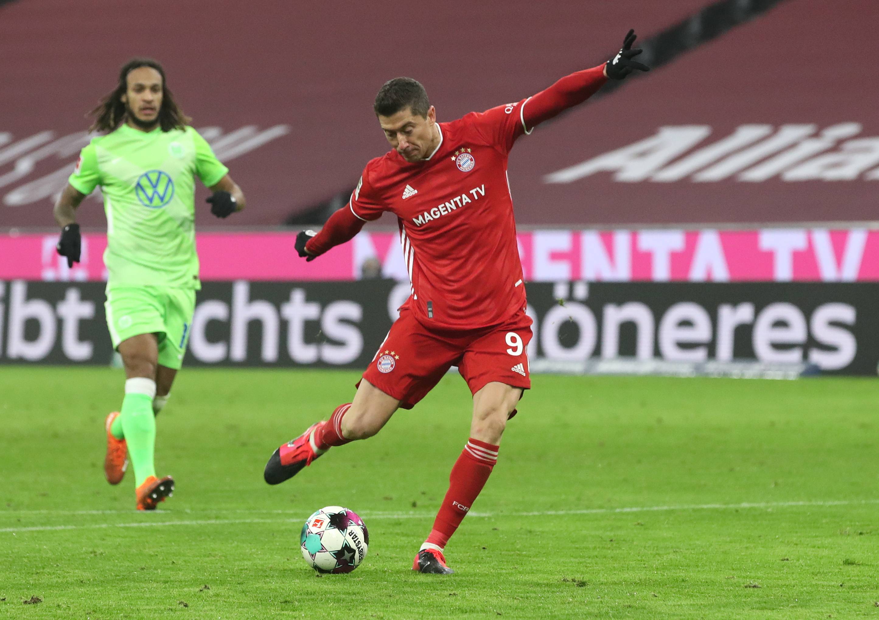 包含沃尔夫斯堡告捷客场,备战大获成功的词条 包含沃尔夫斯堡告捷客场,备战大获成功的词条