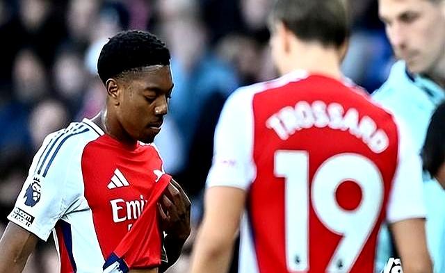 阿森纳客场力克水晶宫连胜势不可挡的简单介绍