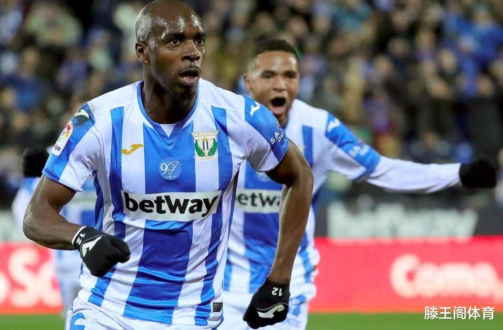 西班牙甲冠军亚军法国队主场连胜皇家社会的简单介绍