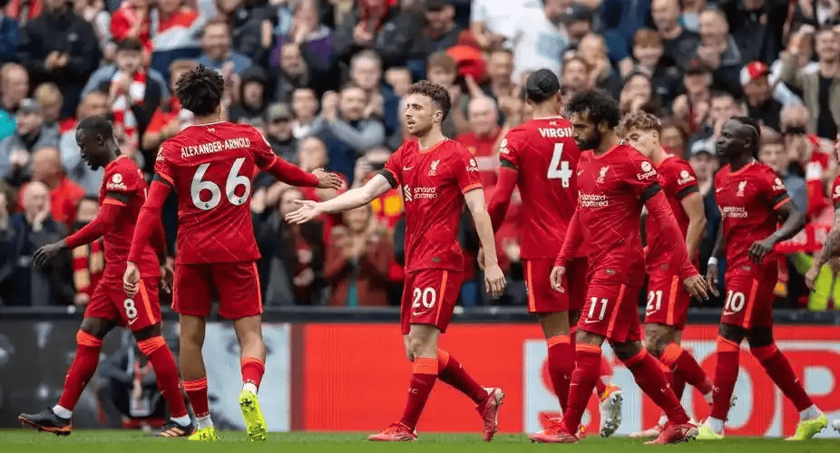 包含利物浦客场逼平狼队，豪门实力再次显现的词条